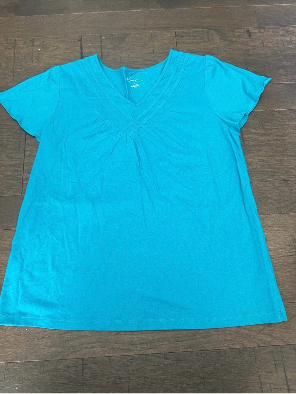 Kim Rogers Short Sleeve V-Neck Tee in Turquoise